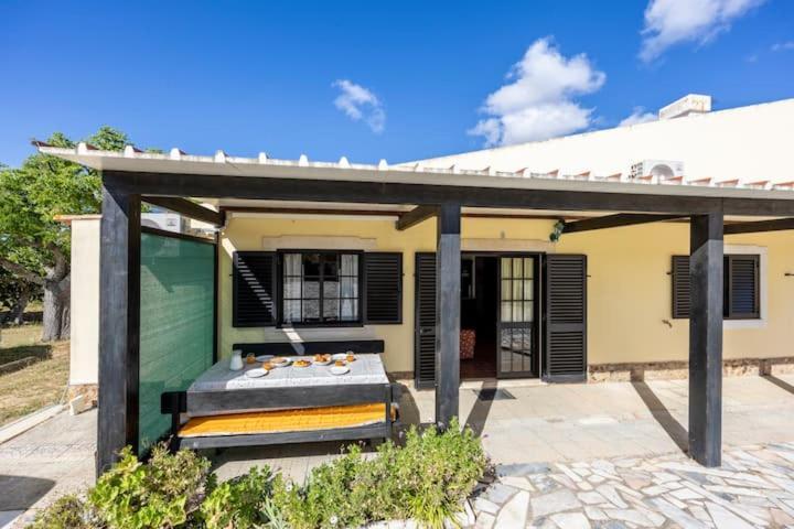 Quinta Das Aves Guest House Lagos Exterior photo